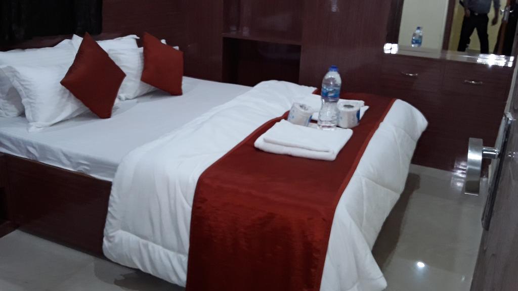 Oyo 66643 Khan Guest House Καλκούτα Εξωτερικό φωτογραφία